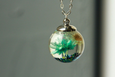 Halskette Blüten Glaskugel silber romantisch Natur Geschenk Frau Freundin Mutter